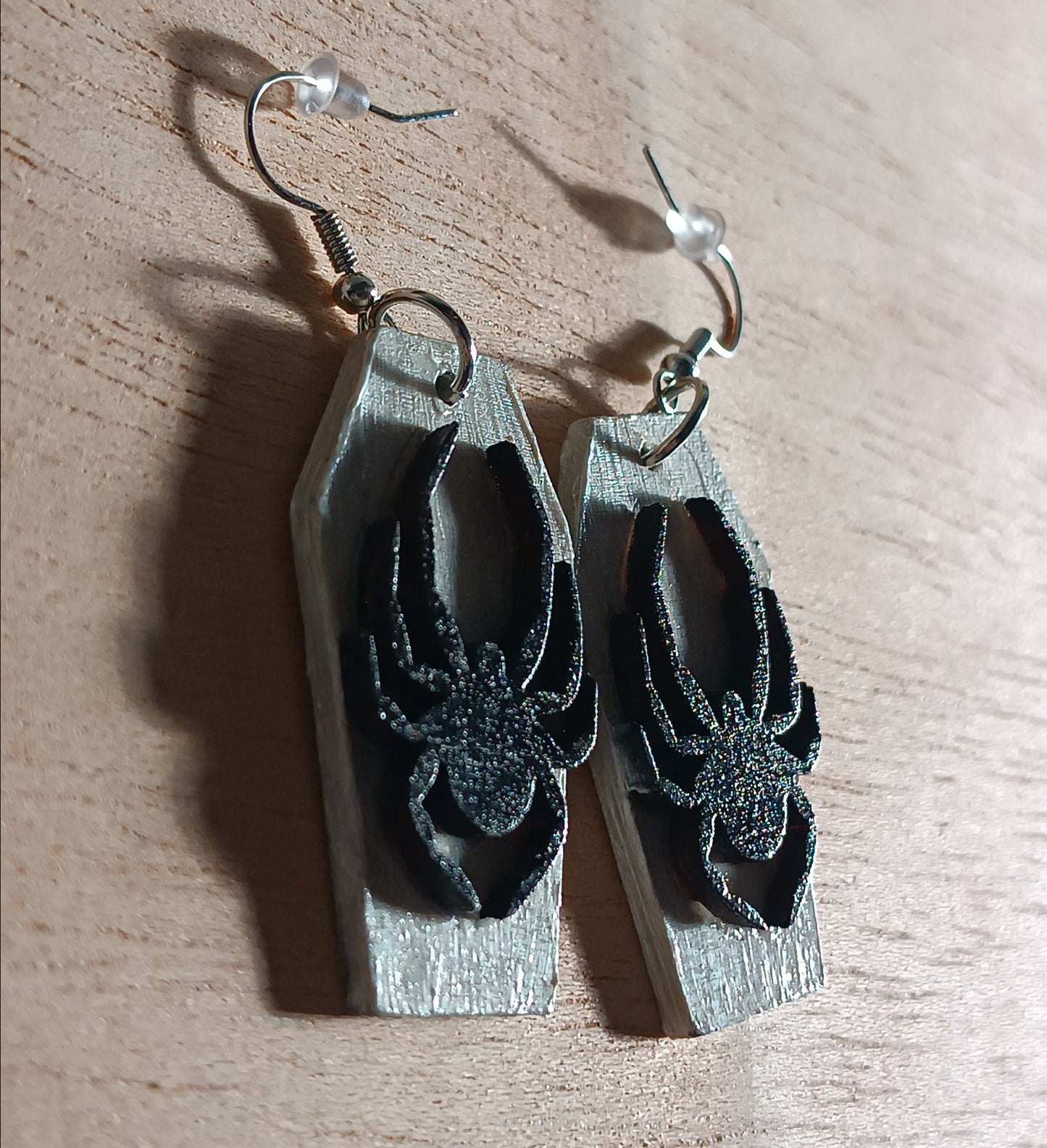 pendientes araña halloween madera artesanal con corte laser