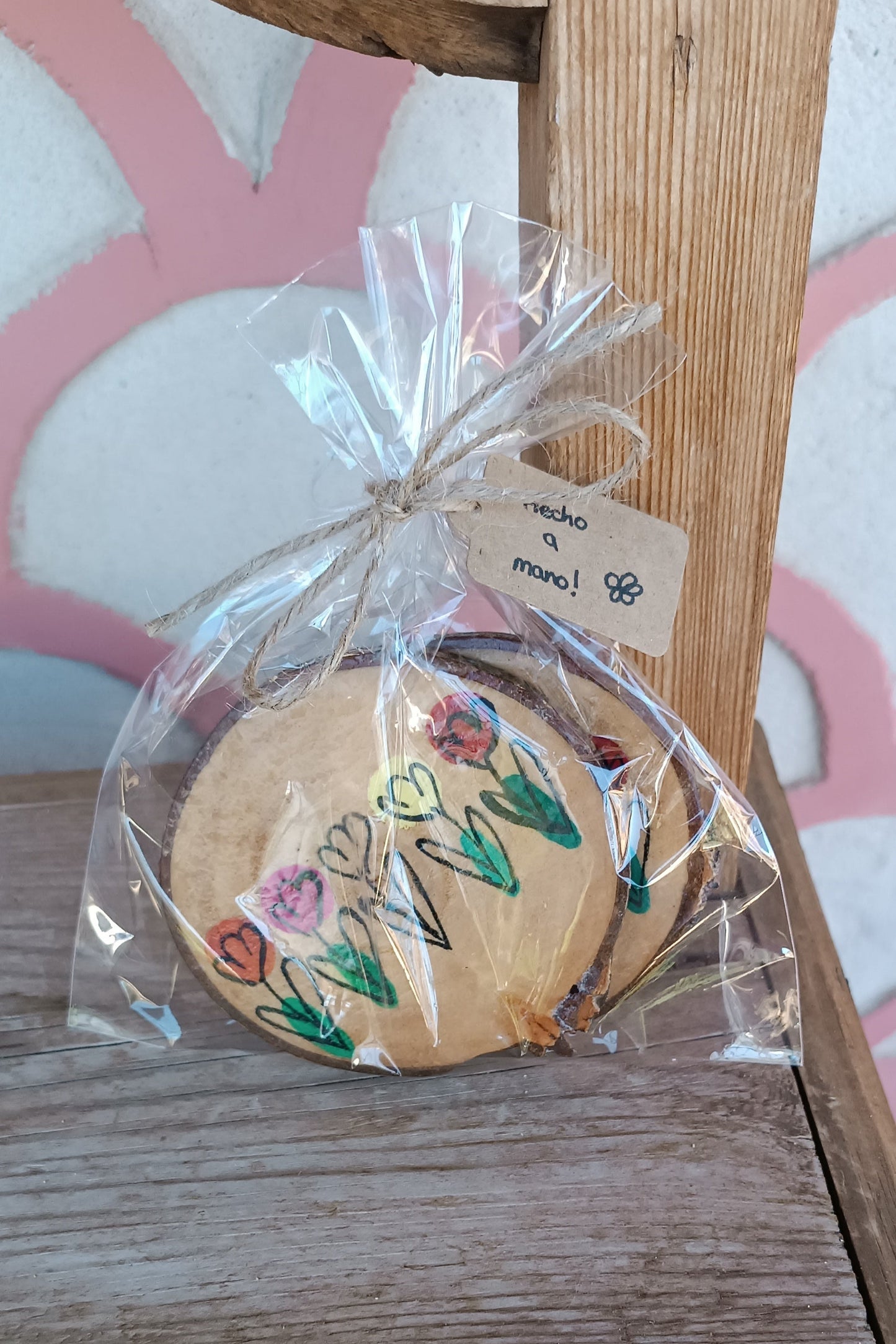 Posavasos artesanal de madera de chopo – Hecho a mano con alma y elegancia natural