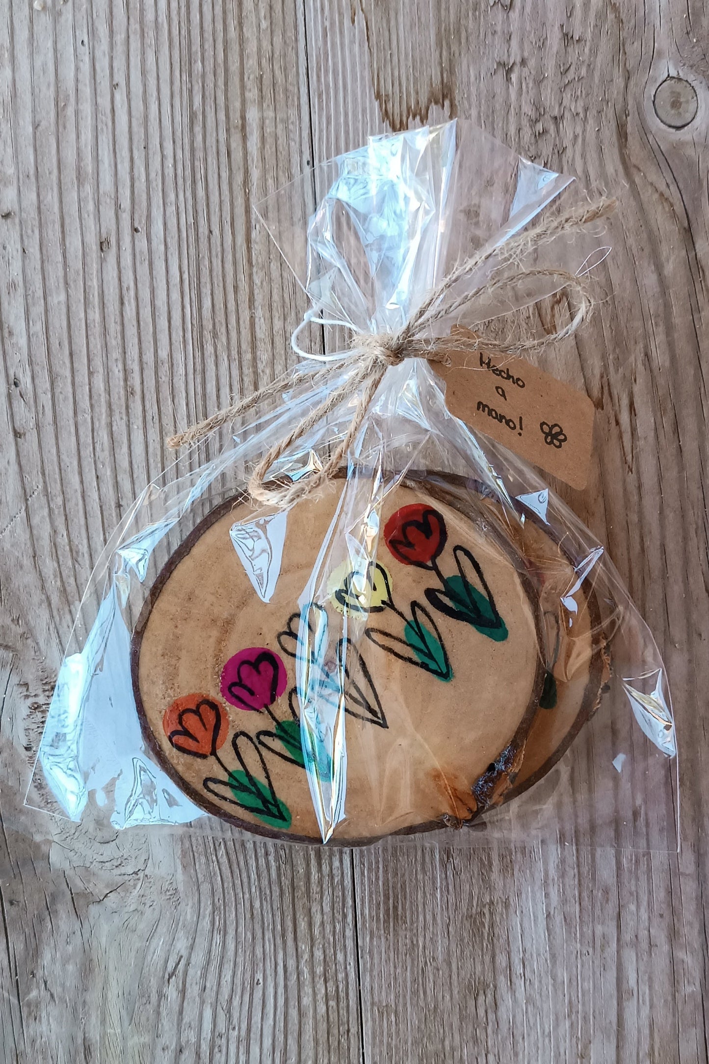 Posavasos artesanal de madera de chopo – Hecho a mano con alma y elegancia natural