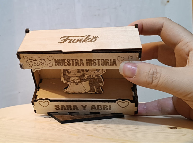 Encargo personalizado artesanal SerViArte con diseño exclusivo dibujado a mano