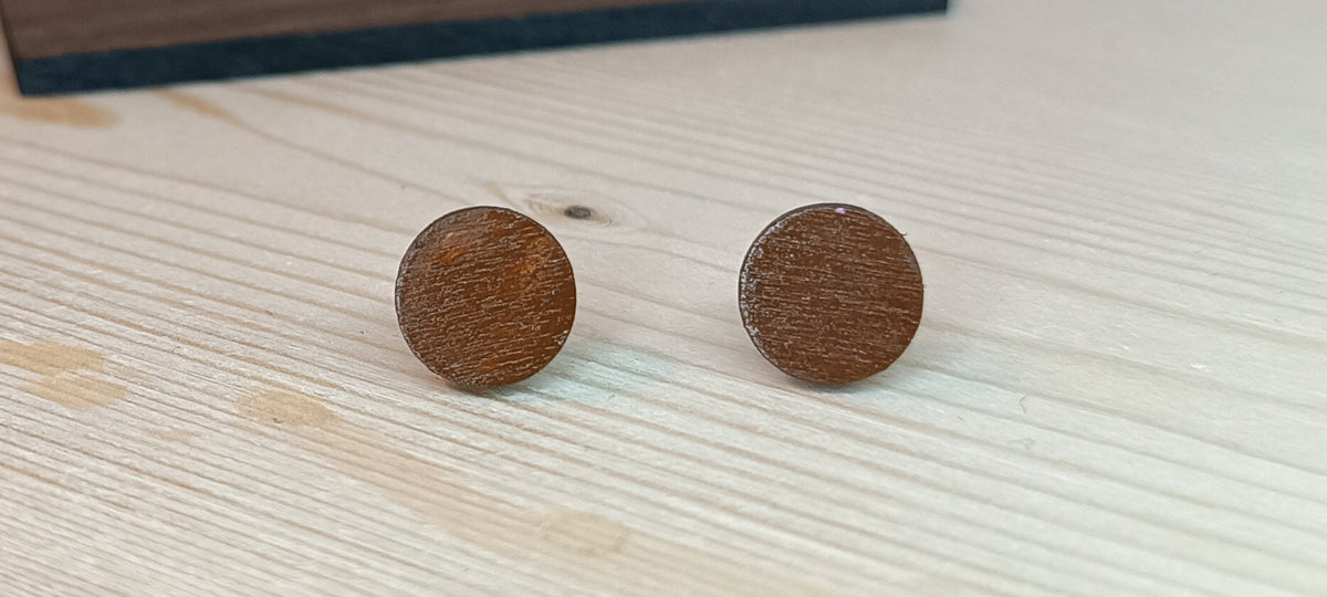 Pendientes artesanales de madera ligeros pintados a mano SerViArte Segovia