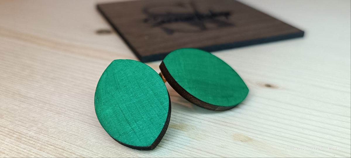 Pendientes de madera pintados a mano con ilustración original SerViArte Segovia