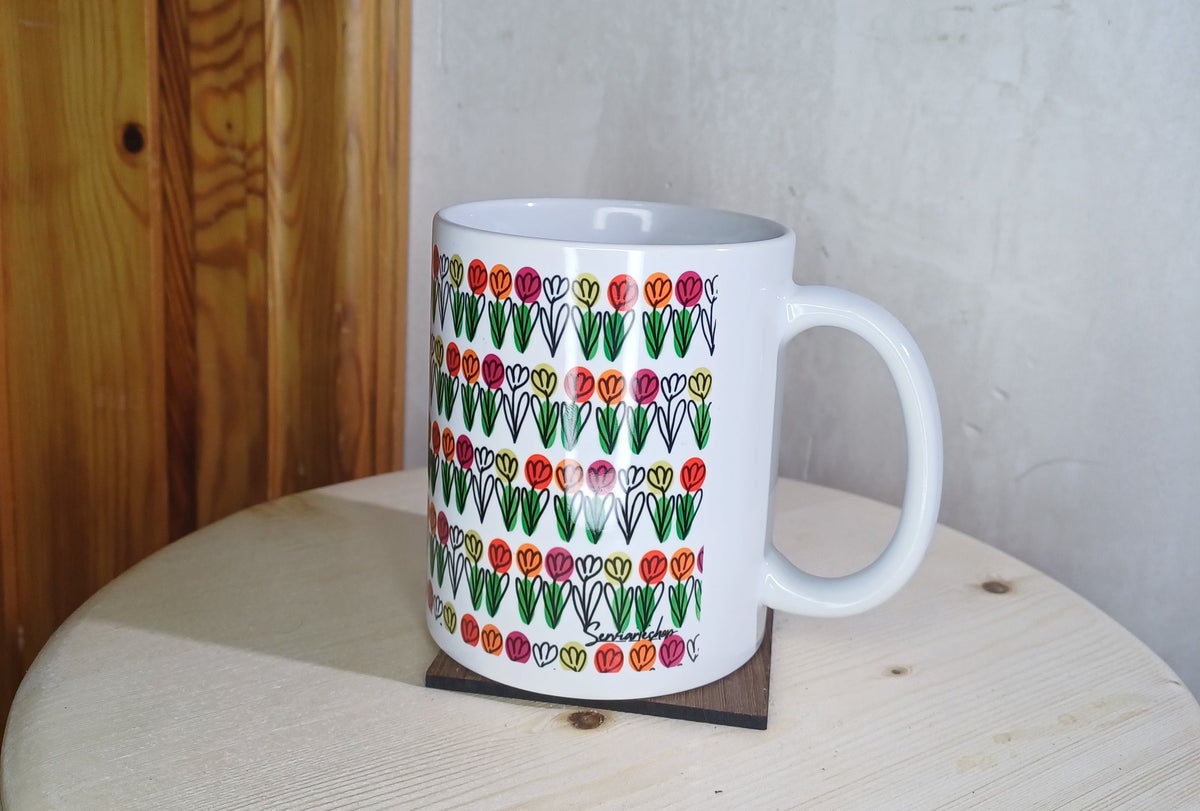 Taza artesanal Trama Viva con flores en línea continua dibujadas a mano – SerViArte