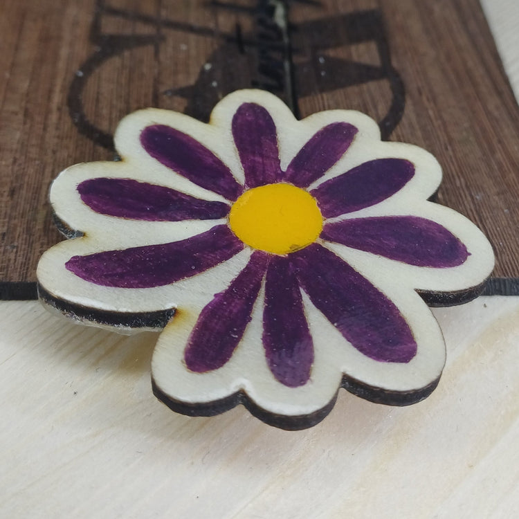 Imán floral artesanal Trama Viva de madera con ilustración botánica SerViArte Segovia