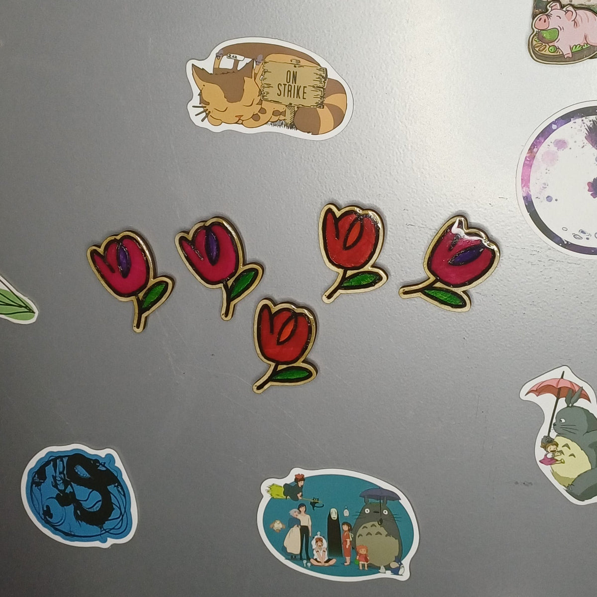 Imanes florales Trama Viva artesanales de madera pintados a mano SerViArteShop