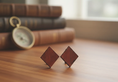 Handcrafted earrings made of hand-painted wood | Unique and lightweight designs