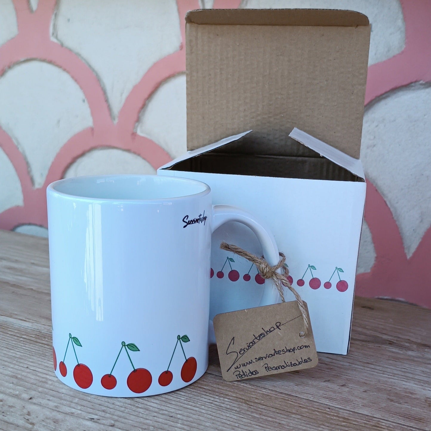 Glossy white ceramic Paradise mug