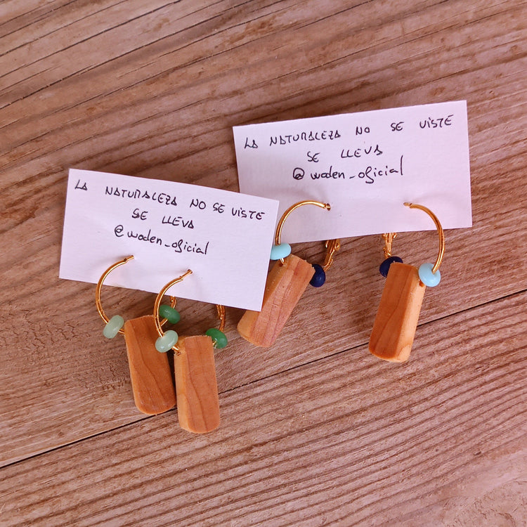 Pendientes de madera única tallados a mano Woden, joyería artesanal SerViArteShop