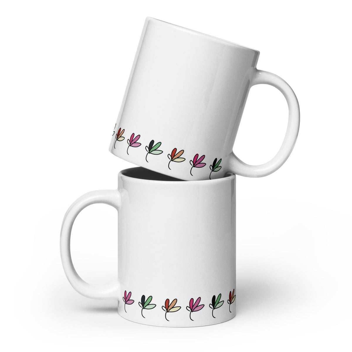 Taza cerámica Hojas Amables vista lateral con ilustración de hojas coloridas dibujadas a mano – SerViArte