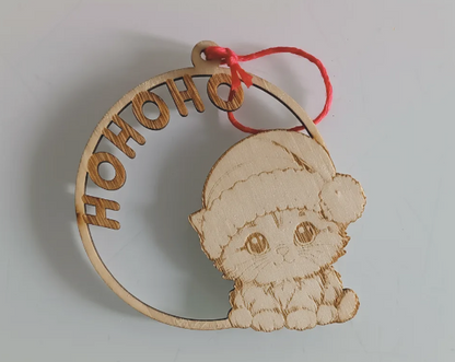 gato navideño con hohoho escrito en un lateral, bola de navidad con gatito y gorrito navideño para regalos navideños amantes de los animales