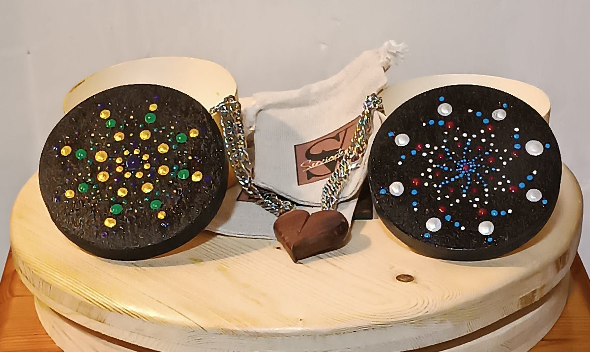 Conjunto pulseras artesanales de madera Corazón que Permanece – SerViArte Segovia