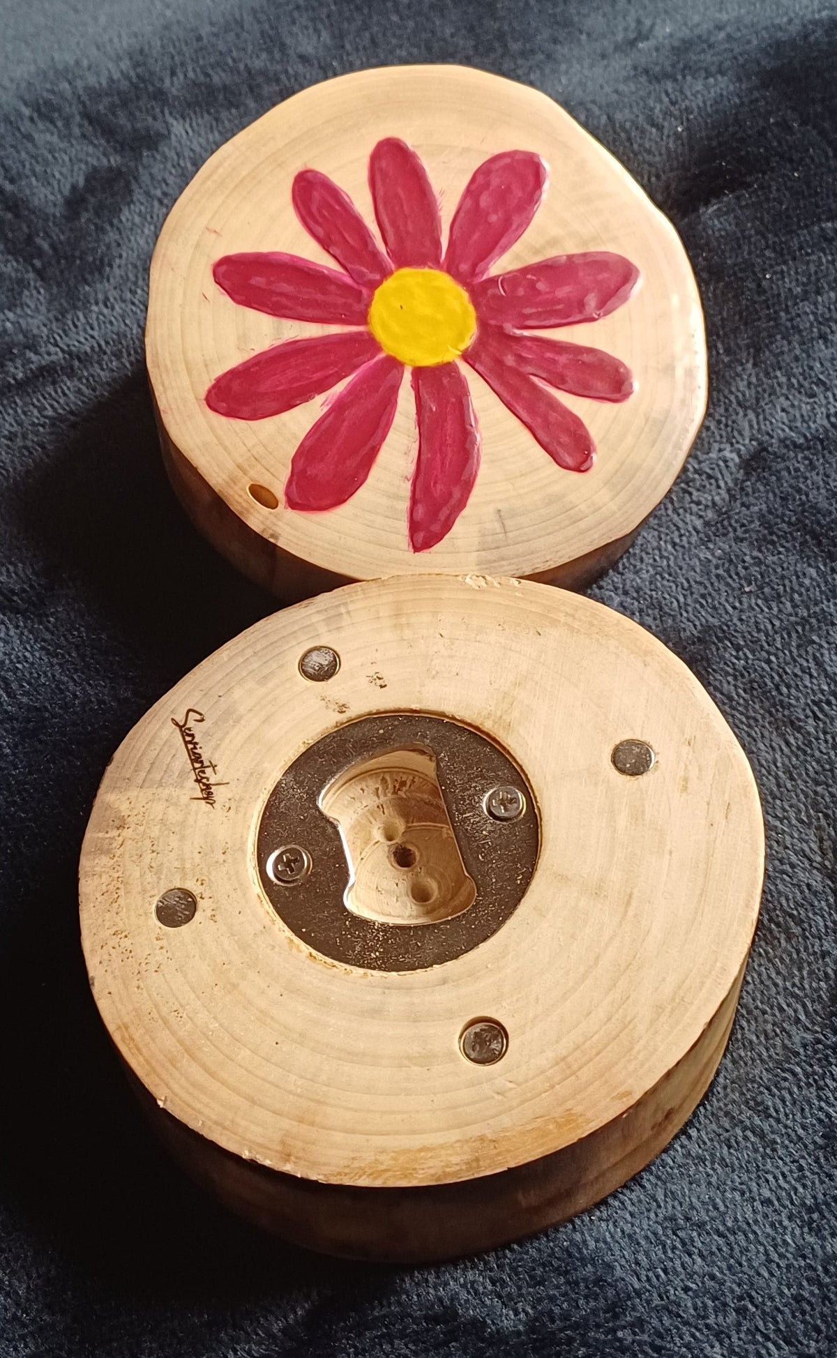 Pack edición limitada Trama Viva con tazas y posavasos florales dibujados a mano