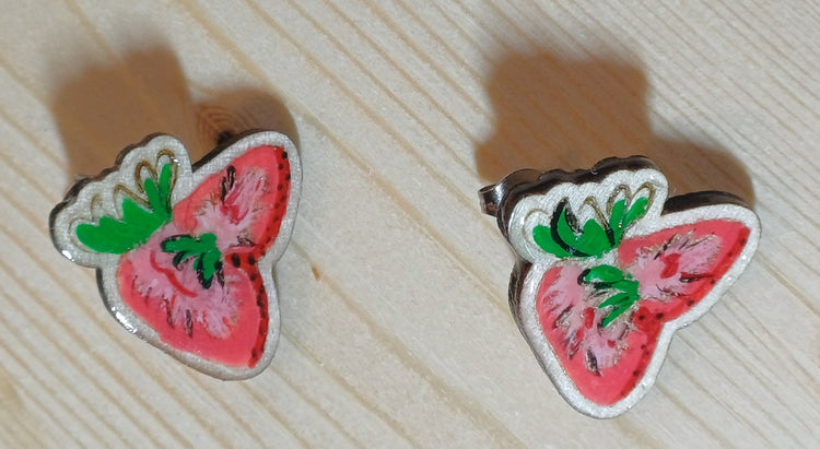 Pendientes Tutti Frutti artesanales de madera con fresa pintada a mano SerViArteShop