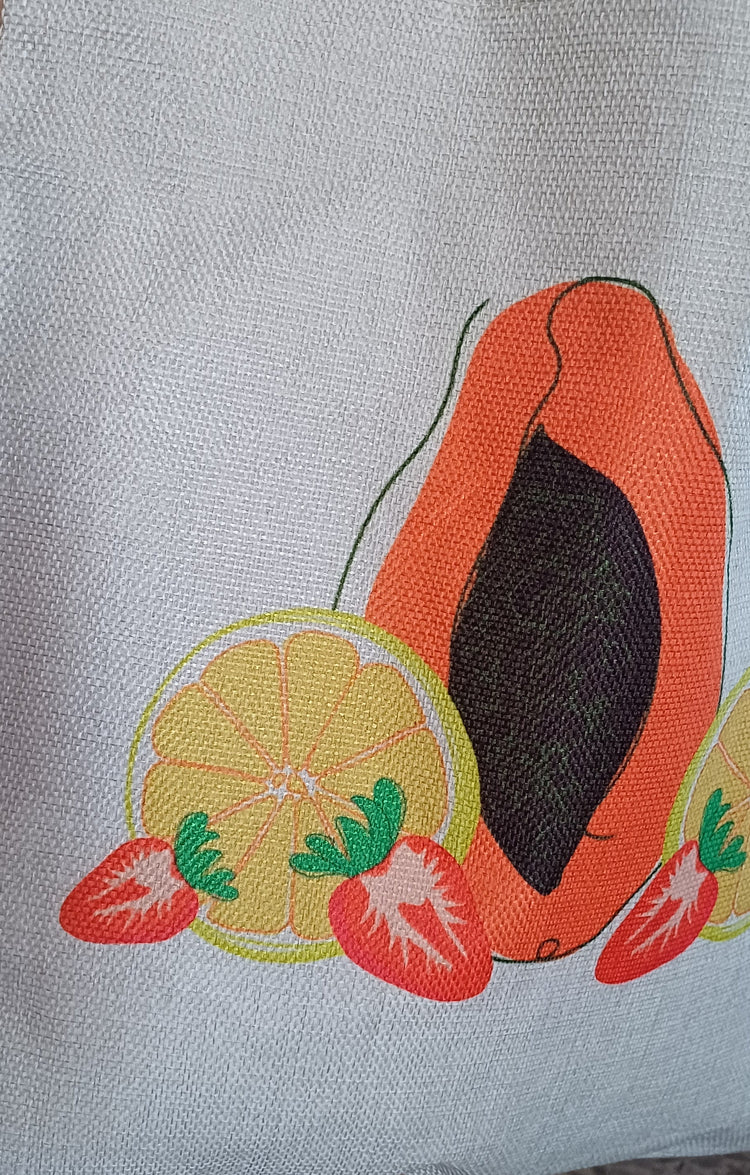 Bolsa artesanal Tutti Frutti con papaya dibujada a mano SerViArte Segovia
